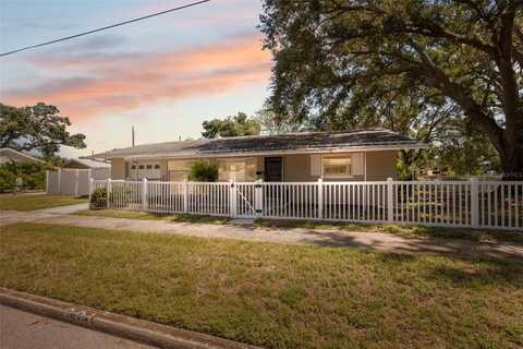 801 46TH STREET N, Saint Petersburg, FL 33713