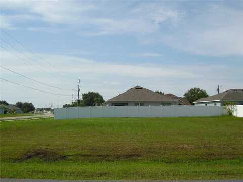 800 CARROUSEL LANE, KISSIMMEE, FL 34759