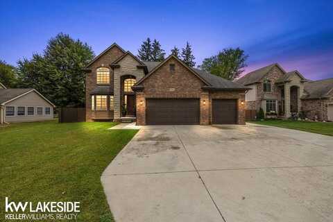 47460 Sugarbush, Chesterfield, MI 48047