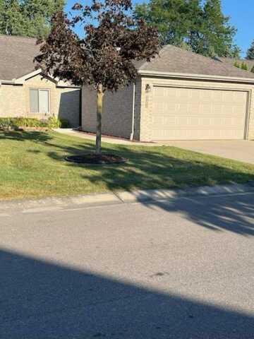 35260 Silver Maple, Clinton Township, MI 48035
