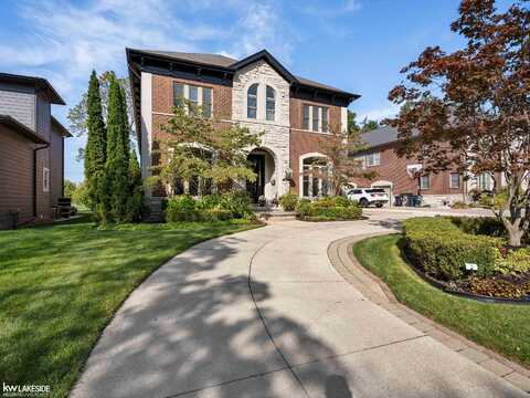 1923 N Vermont, Royal Oak, MI 48073
