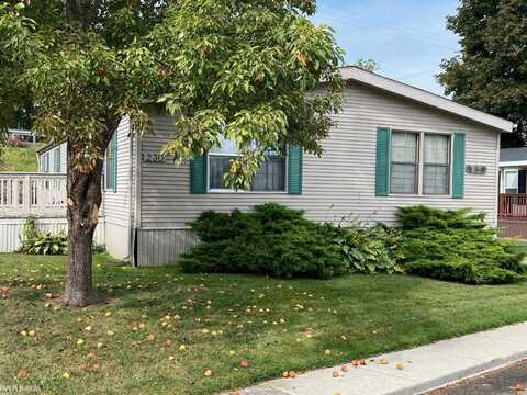 230 Shoreline W, Port Sanilac, MI 48469