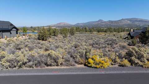 Lago Vista Drive, Powell Butte, OR 97753