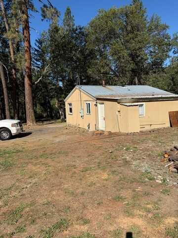 11423 Upper Applegate Road, Jacksonville, OR 97530