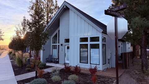 157 W Heising Drive, Sisters, OR 97759