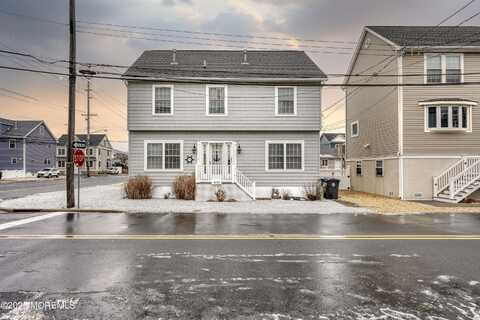 136 Joseph Street, Lavallette, NJ 08735