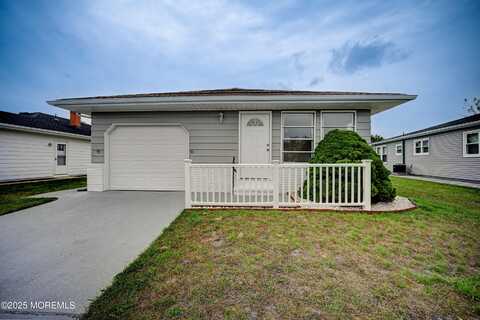 343 Barbados Drive N, Toms River, NJ 08757