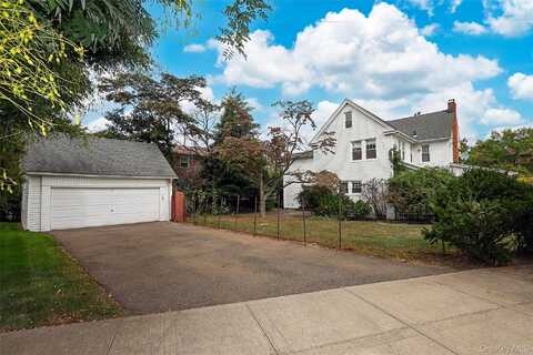52-50 Little Neck Parkway, Little Neck, NY 11362
