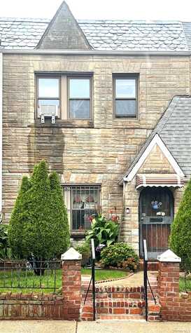 3006 90th Street, East Elmhurst, NY 11369