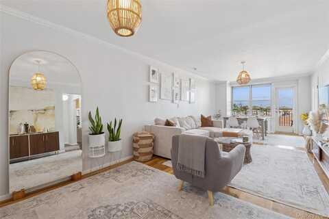 410 E Broadway, Long Beach, NY 11561