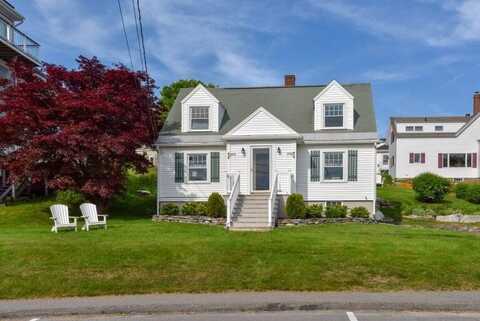 113 Commercial Street, Boothbay Harbor, ME 04538