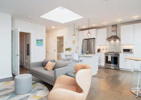 62 India Street, Portland, ME 04101