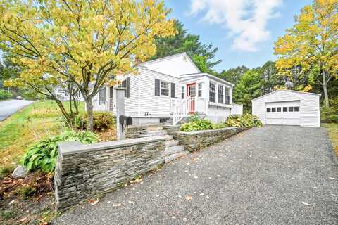 75 McNamara Street, Lewiston, ME 04240