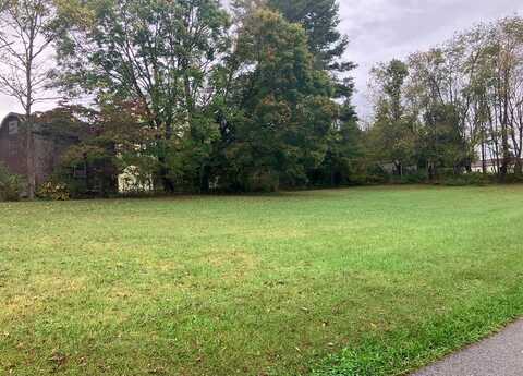 13 Hazelnut Dr., PRINCETON, WV 24739