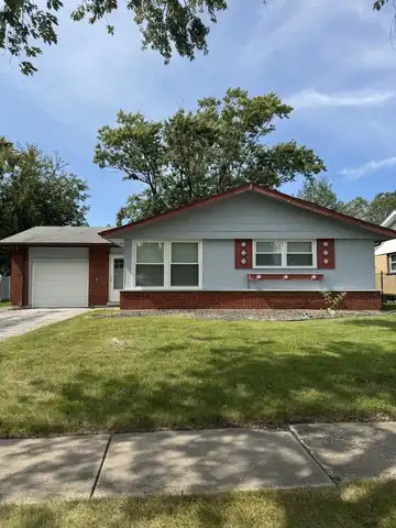 17206 Elm Drive, Hazel Crest, IL 60429