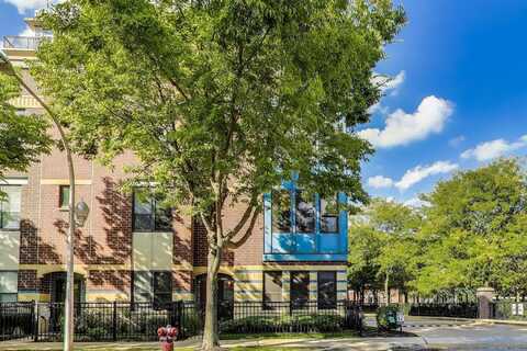 420 W Elm Street, Chicago, IL 60610