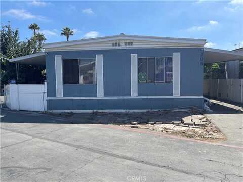 206 Madrid, Santa Ana, CA 92703