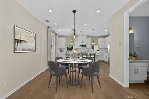 14729 Sherman Way, Van Nuys, CA 91405