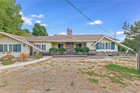 21126 Bryant, Canoga Park, CA 91304