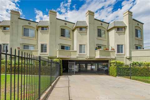 22809 Del Valle, Woodland Hills, CA 91364