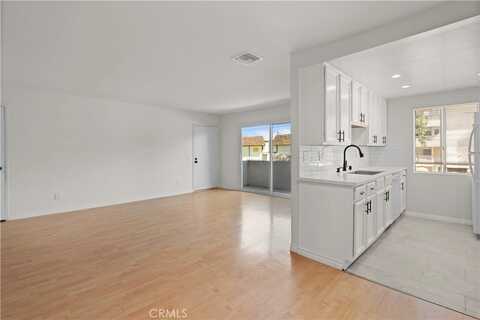 5055 Coldwater Canyon Avenue, Sherman Oaks, CA 91423