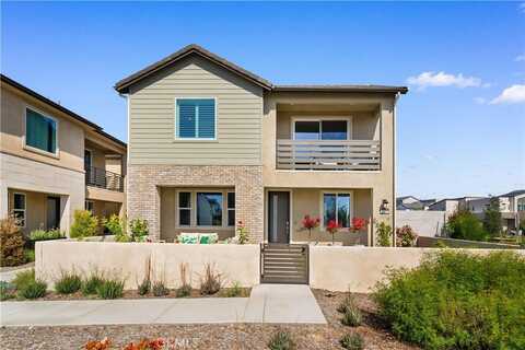 306 Treble, Irvine, CA 92618