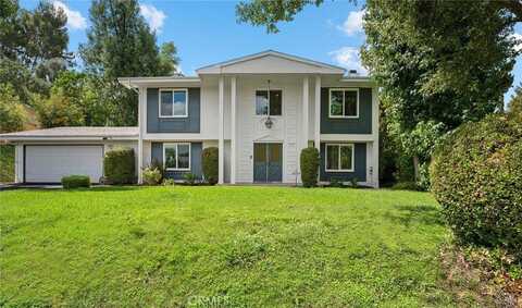 5789 Fairhaven Avenue, Woodland Hills, CA 91367