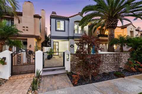 620 22nd, Huntington Beach, CA 92648