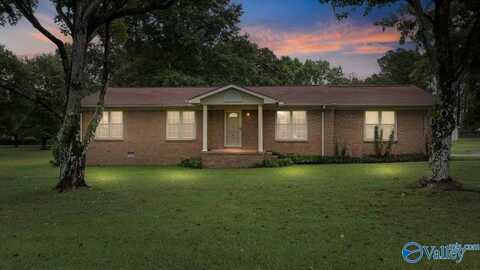 21764 Daveen Drive, Elkmont, AL 35620