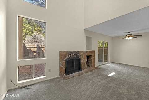 3850 N Fanning Drive, Flagstaff, AZ 86004