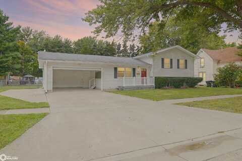 1407 perkins Avenue, Burlington, IA 52601
