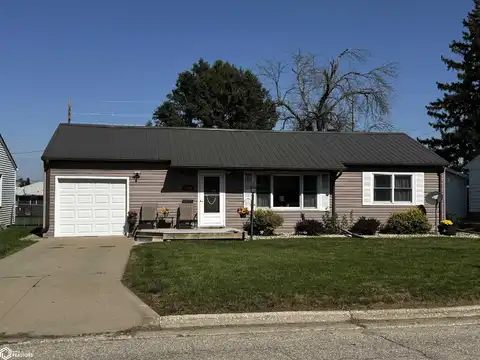 1706 Elder Drive, Marshalltown, IA 50158