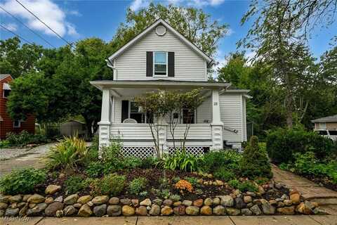 28 Crocker Street, Berea, OH 44017