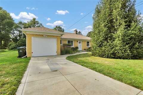 25255 Maple Ridge Road, North Olmsted, OH 44070