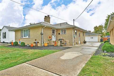 1315 Westwood Drive NW, Warren, OH 44485