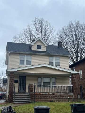 3885 E 153rd Street, Cleveland, OH 44128