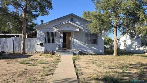 1503 W Walnut Street, Roswell, NM 88203
