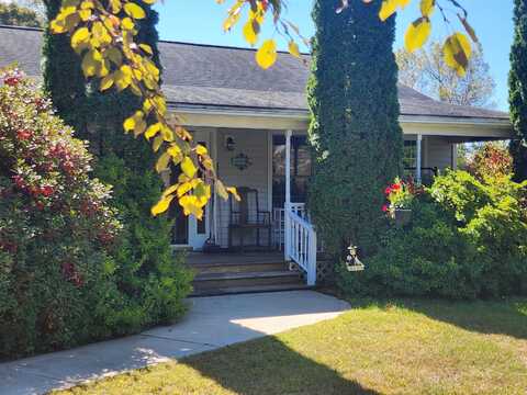 11 Highcrest Drive, Belmont, NH 03220