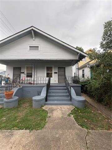 2241 ARTS Street, New Orleans, LA 70117
