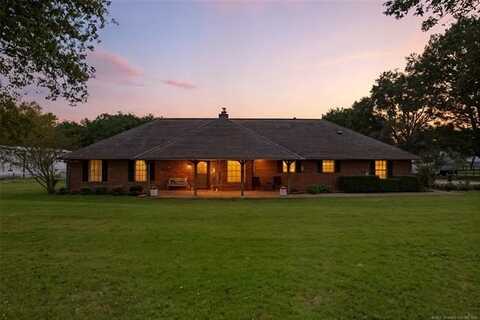 9060 E Prairie View Drive, Claremore, OK 74019