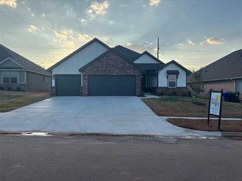 1910 Hollow Crest Court, Norman, OK 73071