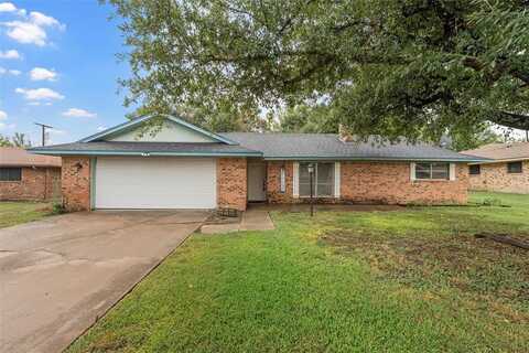 238 Royal Drive, Mart, TX 76661