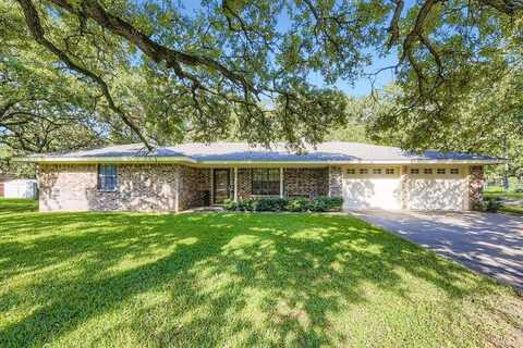 3008 S Garland Street, Decatur, TX 76234