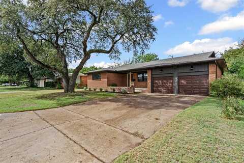 4920 Rector Avenue, Fort Worth, TX 76133