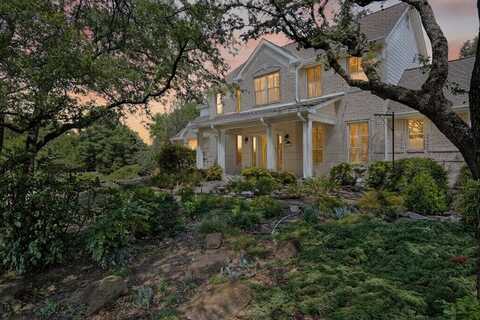 125 Branding Iron Court, Azle, TX 76020
