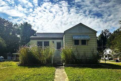 1903 McVeigh Avenue, Huntington, WV 25701