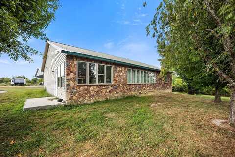 102 Orchid Dr., Windsor, KY 42565