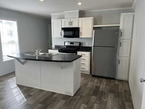 31 Canary Hill Drive, Orion Township, MI 48359