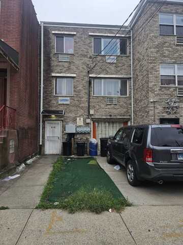 643 Thieriot Ave, Bronx, NY 10473
