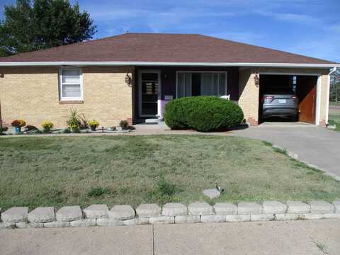802 Grand Ave, Goodland, KS 67735